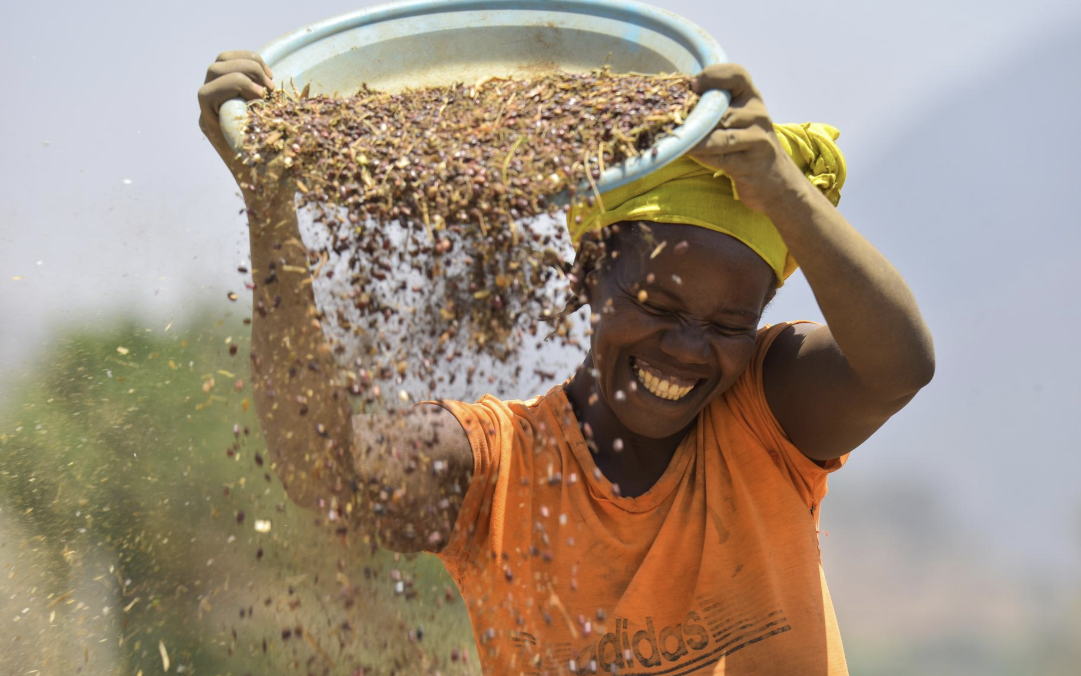 Caption: Food insecurity is driven by many factors including shifting commodity prices, variable production levels, conflict and displacement, income inequality, urbanization, and trade disruptions.  Photo: © WFP/Luise Shikongo